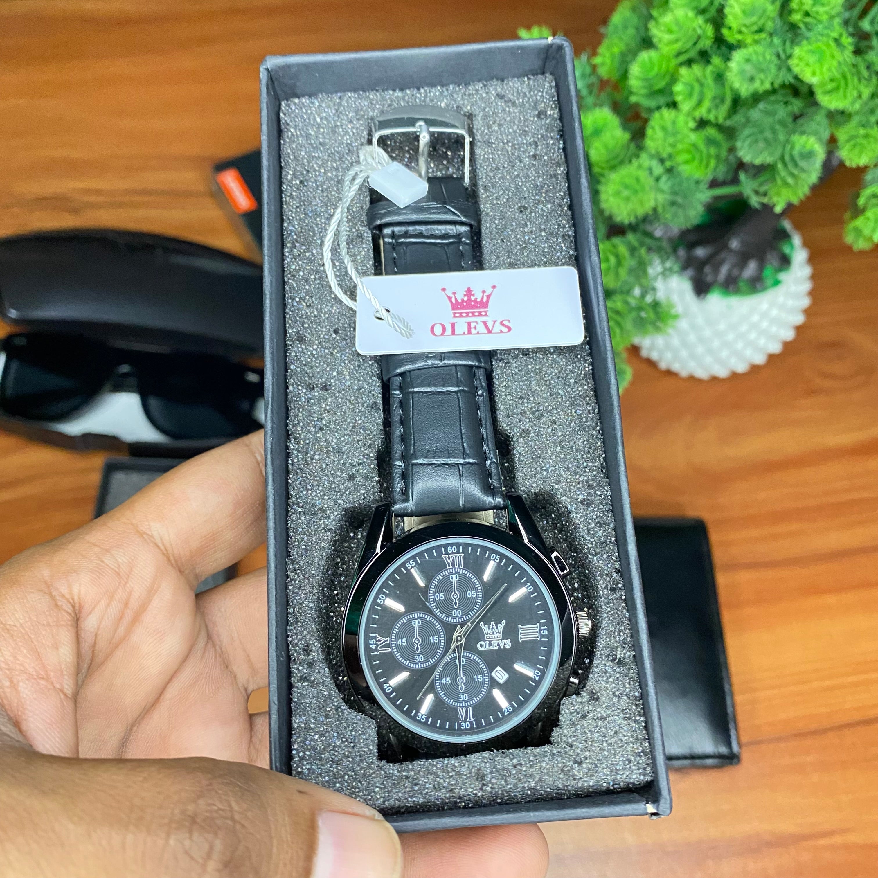 Premium Combo Offer – Polarized Sunglass + Olives Watch (Water Resistant)